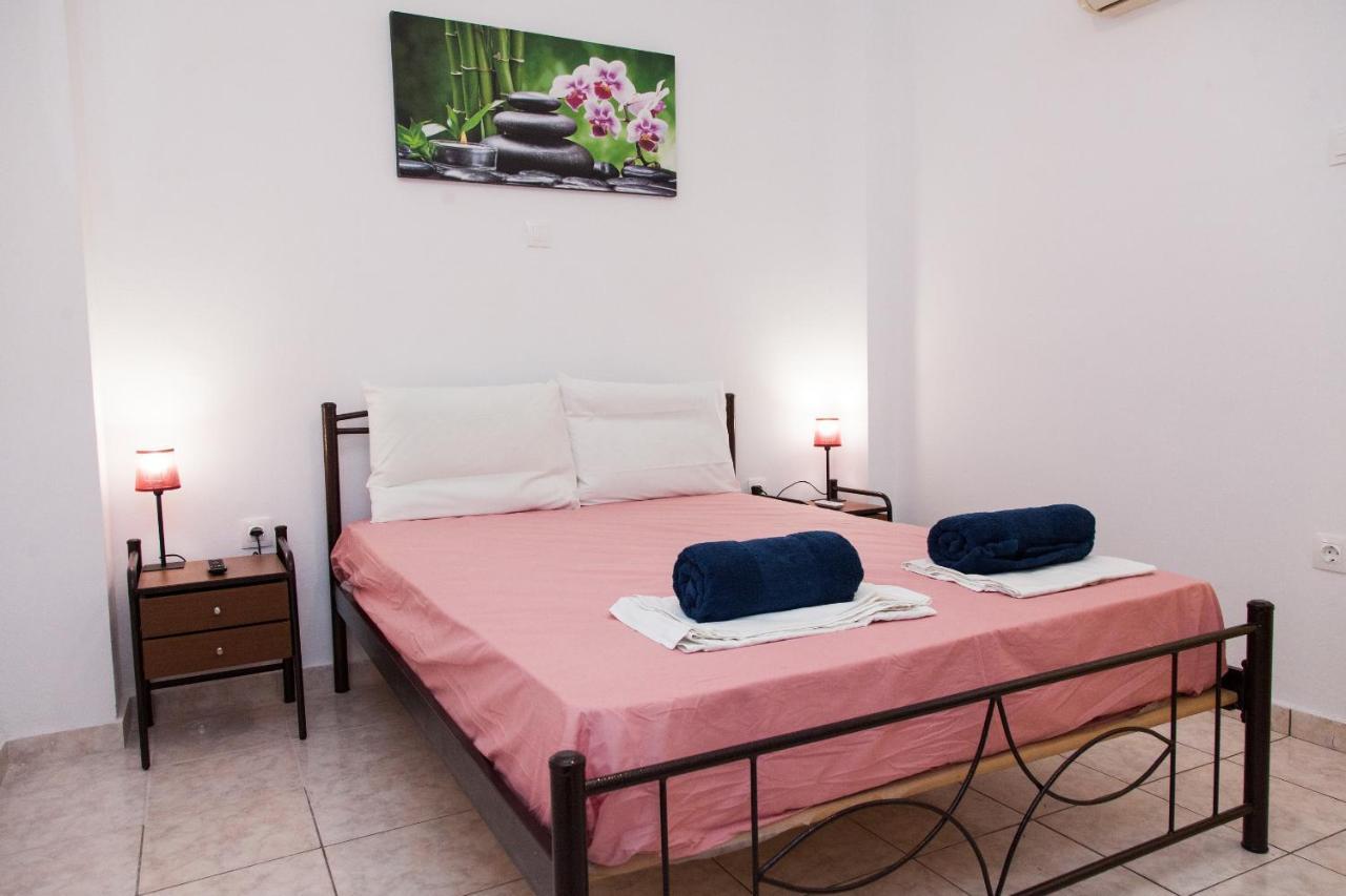 Cozy Apartment In Pireas Buitenkant foto